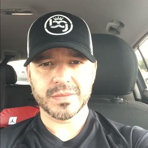 Meet your Posher, Rolando